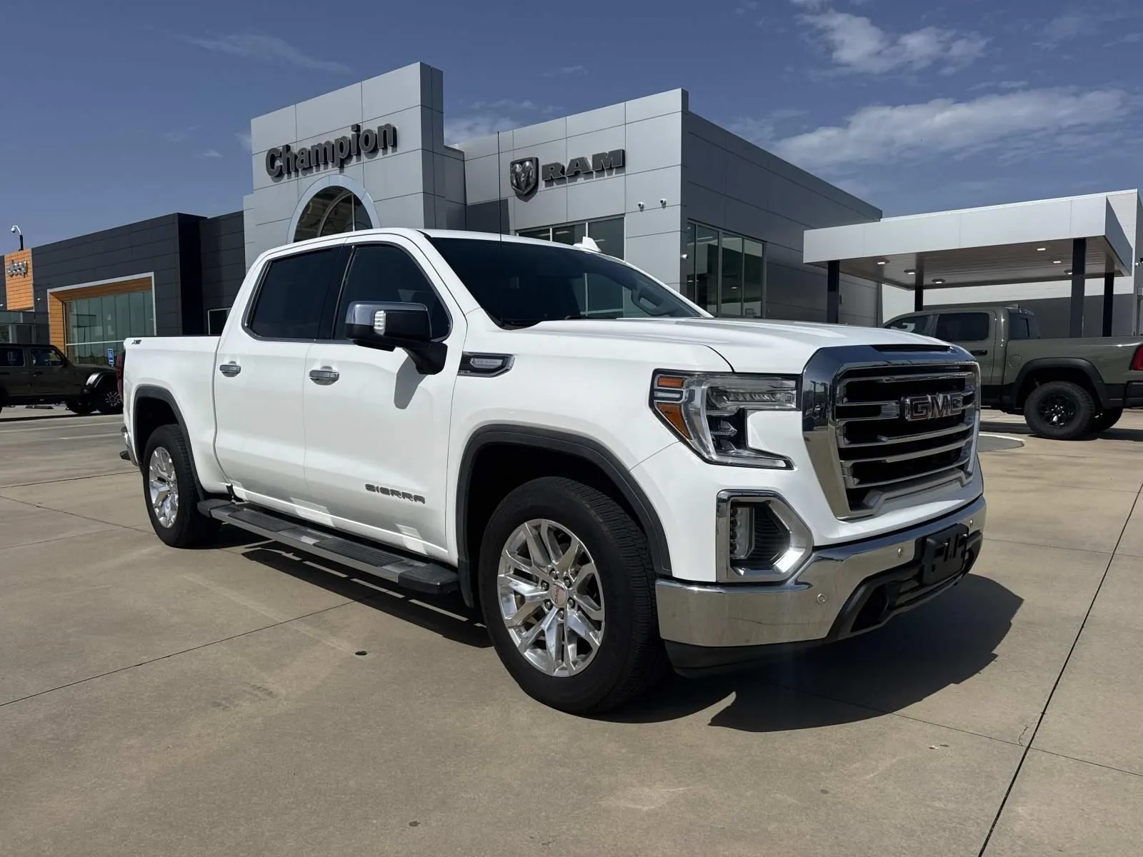 White 2021 GMC Sierra 1500 SLT for sale in Gulfport, MS