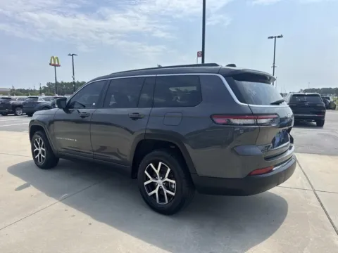 More photos of 2025 Jeep Grand Cherokee L Limited at Champion Chrysler Dodge Jeep Ram, MS