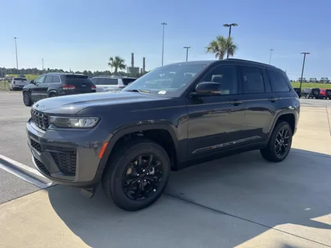 Another view of 2026 Jeep Grand Cherokee Laredo Altitude for sale in Gulfport, MS at Champion Chrysler Dodge Jeep Ram