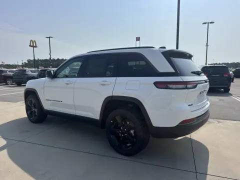 More photos of 2026 Jeep Grand Cherokee Limited at Champion Chrysler Dodge Jeep Ram, MS