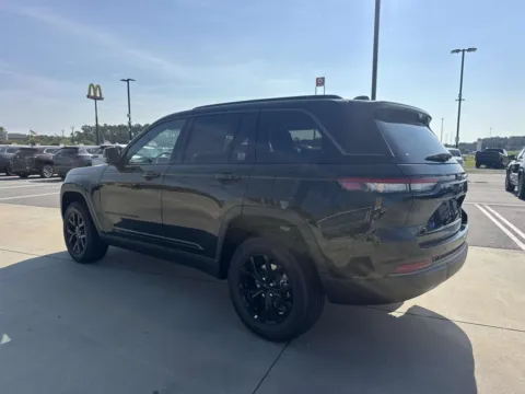 More photos of 2026 Jeep Grand Cherokee Laredo Altitude at Champion Chrysler Dodge Jeep Ram, MS