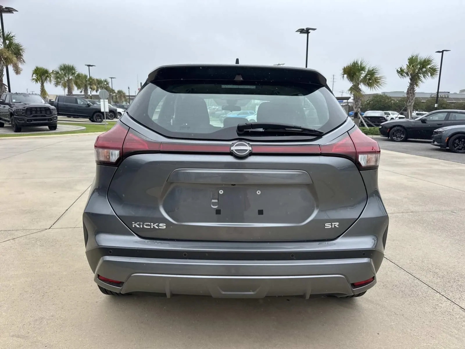 2024 Nissan Kicks SR - Photo 6
