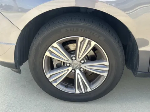 More photos of 2020 Acura MDX 3.5L at Champion Chrysler Dodge Jeep Ram, MS