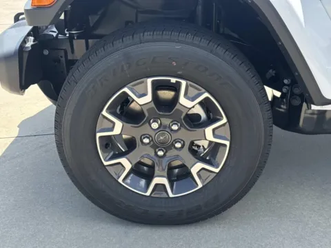 More photos of 2026 Jeep Gladiator Sahara at Champion Chrysler Dodge Jeep Ram, MS