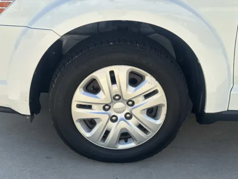 More photos of 2018 Dodge Journey SE at Champion Chrysler Dodge Jeep Ram, MS