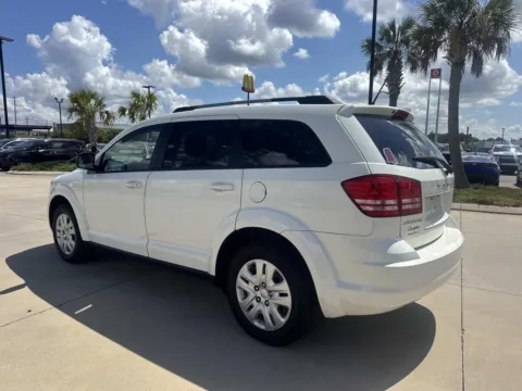 More photos of 2018 Dodge Journey SE at Champion Chrysler Dodge Jeep Ram, MS