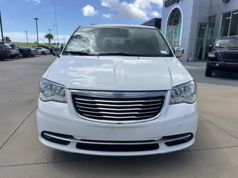 Photos of 2016 Chrysler Town & Country Touring-L for sale in Gulfport, MS at Champion Chrysler Dodge Jeep Ram