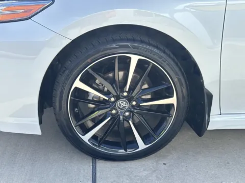 More photos of 2018 Toyota Camry XSE at Champion Chrysler Dodge Jeep Ram, MS
