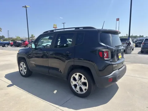 More photos of 2020 Jeep Renegade Limited at Champion Chrysler Dodge Jeep Ram, MS