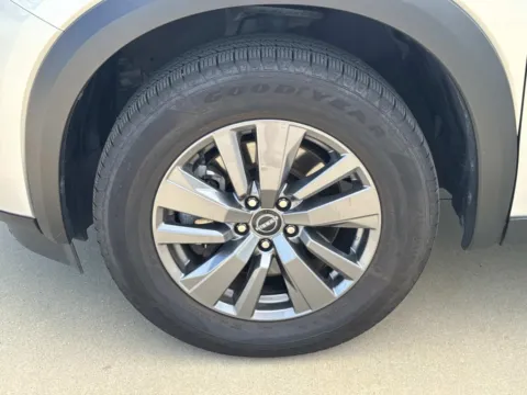More photos of 2024 Nissan Pathfinder SV at Champion Chrysler Dodge Jeep Ram, MS