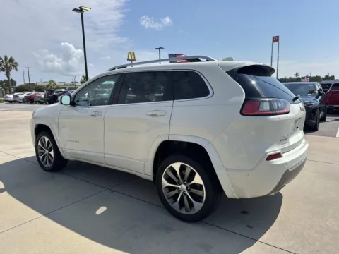 More photos of 2019 Jeep Cherokee Overland at Champion Chrysler Dodge Jeep Ram, MS