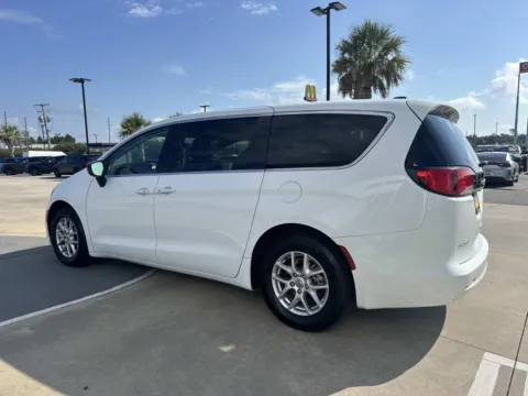 More photos of 2024 Chrysler Voyager LX at Champion Chrysler Dodge Jeep Ram, MS