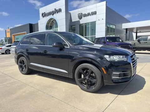 Black 2019 Audi Q7 Prestige for sale in Gulfport, MS