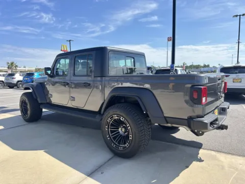 More photos of 2026 Jeep Gladiator Sport at Champion Chrysler Dodge Jeep Ram, MS