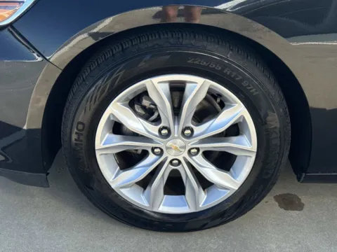 More photos of 2024 Chevrolet Malibu LT at Champion Chrysler Dodge Jeep Ram, MS