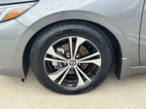 More photos of 2020 Nissan Sentra SV at Champion Chrysler Dodge Jeep Ram, MS