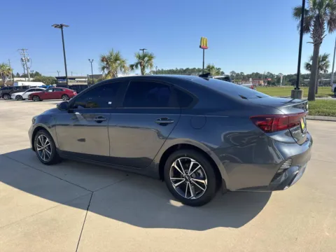 More photos of 2022 Kia Forte LXS at Champion Chrysler Dodge Jeep Ram, MS