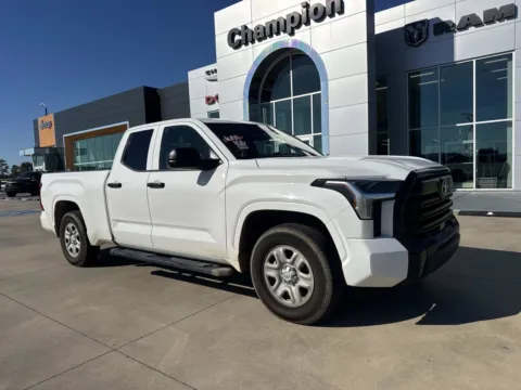 White 2023 Toyota Tundra SR for sale in Gulfport, MS