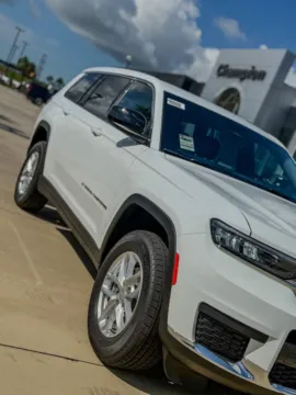 More photos of 2025 Jeep Grand Cherokee L Laredo X at Champion Chrysler Dodge Jeep Ram, MS