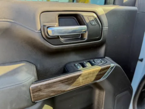 More photos of 2020 Chevrolet Silverado 1500 RST at Champion Chrysler Dodge Jeep Ram, MS