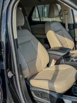 More photos of 2024 Ford Explorer XLT at Champion Chrysler Dodge Jeep Ram, MS
