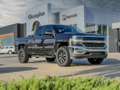 Brown 2018 Chevrolet Silverado 1500 LT for sale in Gulfport, MS