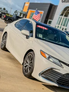 More photos of 2023 Toyota Camry XLE V6 at Champion Chrysler Dodge Jeep Ram, MS