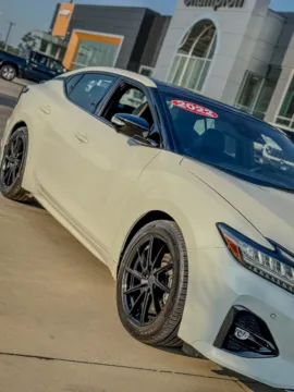 More photos of 2023 Toyota Camry XLE V6 at Champion Chrysler Dodge Jeep Ram, MS