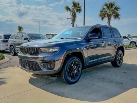 Photos of 2025 Jeep Grand Cherokee Altitude X for sale in Gulfport, MS at Champion Chrysler Dodge Jeep Ram