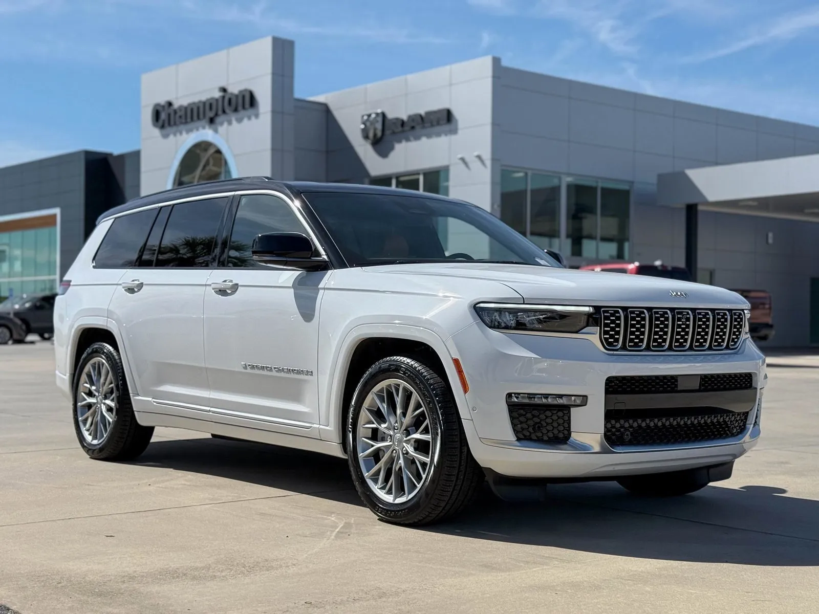 2025 Jeep Grand Cherokee L Summit for sale in Gulfport, MS
