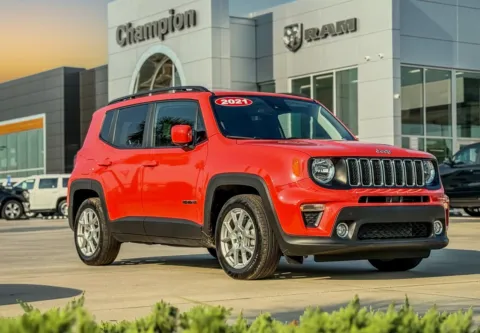 Orange 2021 Jeep Renegade Latitude for sale in Gulfport, MS