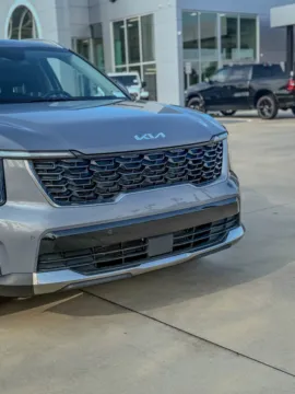 More photos of 2024 Kia Sorento S at Champion Chrysler Dodge Jeep Ram, MS