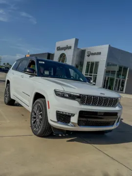 More photos of 2025 Jeep Grand Cherokee L Summit Reserve at Champion Chrysler Dodge Jeep Ram, MS
