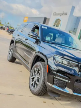 More photos of 2025 Jeep Grand Cherokee L Limited at Champion Chrysler Dodge Jeep Ram, MS