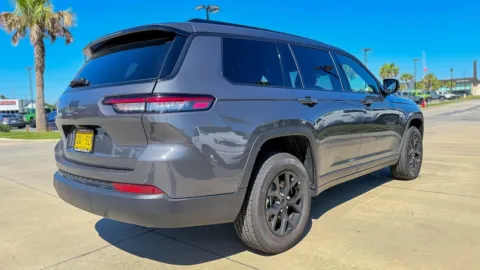 More photos of 2025 Jeep Grand Cherokee L Altitude X at Champion Chrysler Dodge Jeep Ram, MS