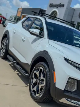 More photos of 2024 Hyundai Santa Cruz Limited at Champion Chrysler Dodge Jeep Ram, MS