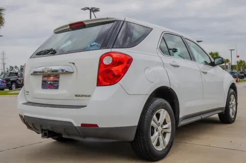 More photos of 2013 Chevrolet Equinox LS at Champion Chrysler Dodge Jeep Ram, MS