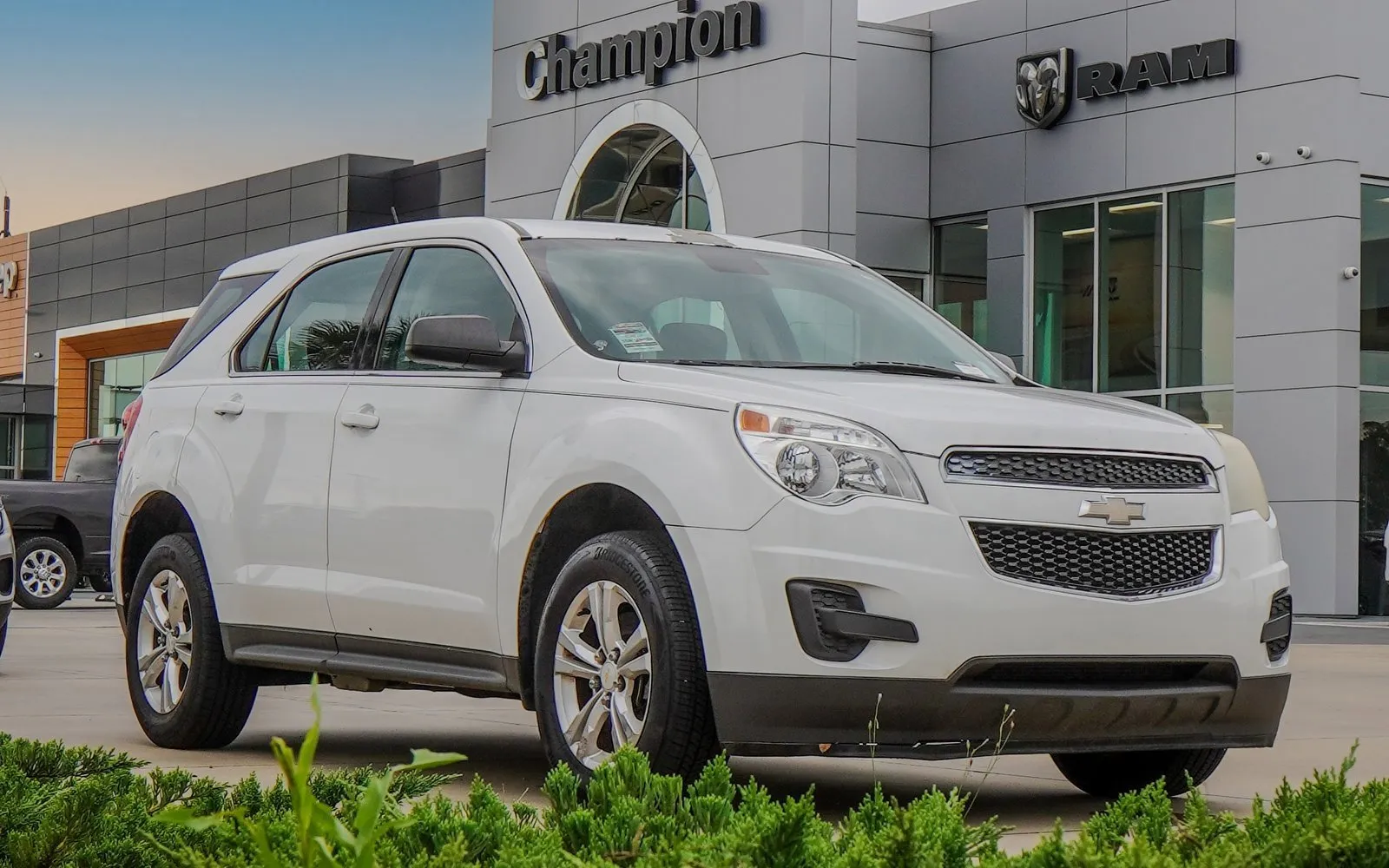White 2013 Chevrolet Equinox LS for sale in Gulfport, MS