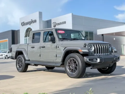 Gray 2021 Jeep Gladiator Overland for sale in Gulfport, MS
