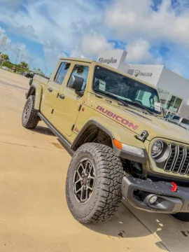 More photos of 2025 Jeep Gladiator Rubicon X at Champion Chrysler Dodge Jeep Ram, MS