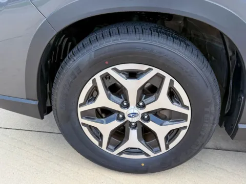 More photos of 2020 Subaru Forester Premium at Champion Chrysler Dodge Jeep Ram, MS