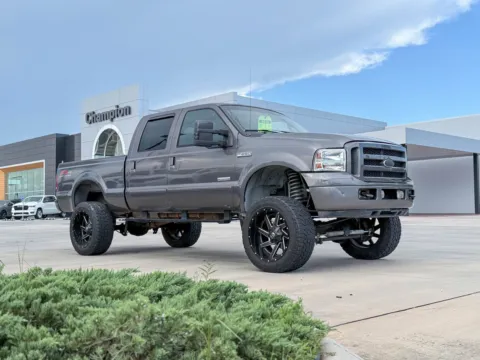 Gray 2006 Ford Super Duty F-250 XLT for sale in Gulfport, MS