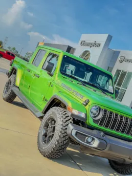 More photos of 2025 Jeep Gladiator High Tide at Champion Chrysler Dodge Jeep Ram, MS