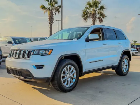 Photos of 2022 Jeep Grand Cherokee WK Laredo E for sale in Gulfport, MS at Champion Chrysler Dodge Jeep Ram