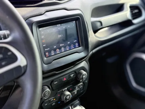 Photos of 2018 Jeep Renegade Latitude for sale in Gulfport, MS at Champion Chrysler Dodge Jeep Ram