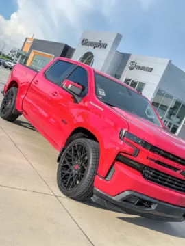More photos of 2019 Chevrolet Silverado 1500 RST at Champion Chrysler Dodge Jeep Ram, MS