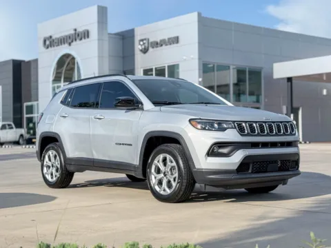 Silver 2025 Jeep Compass Latitude for sale in Gulfport, MS