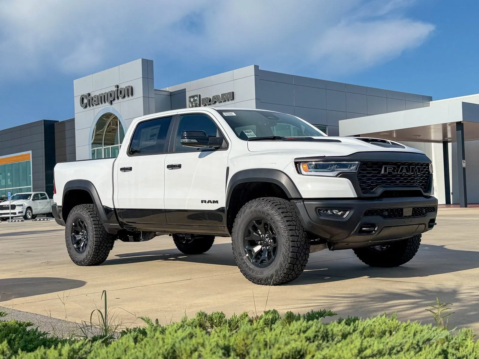 White 2026 Ram 1500 RHO for sale in Gulfport, MS