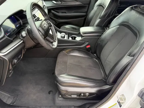 More photos of 2024 Jeep Grand Cherokee L Altitude at Champion Chrysler Dodge Jeep Ram, MS