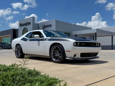White 2023 Dodge Challenger R/T for sale in Gulfport, MS